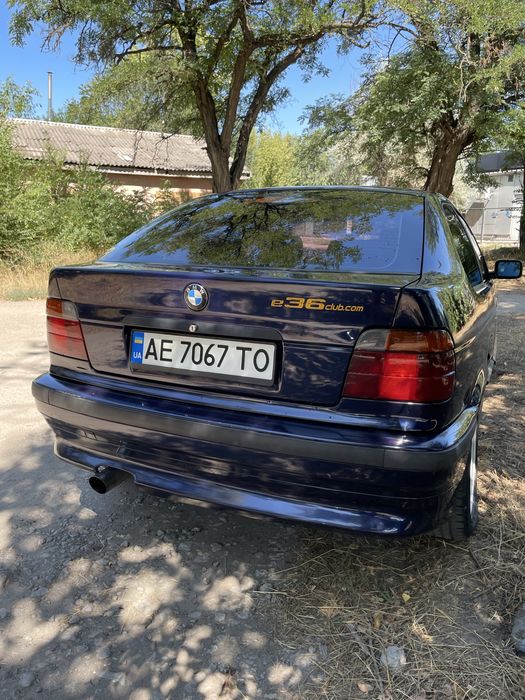 Продам BMW e36 compact