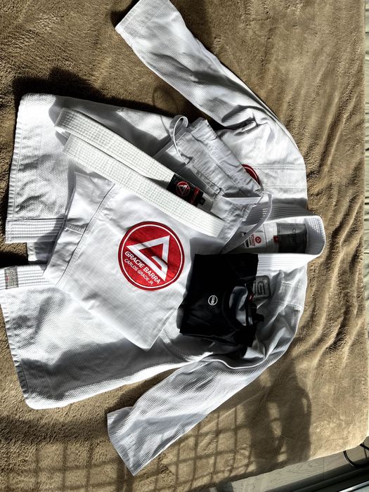 Equipamento de Jiu-Jitsu como novo – Oportunidade!
