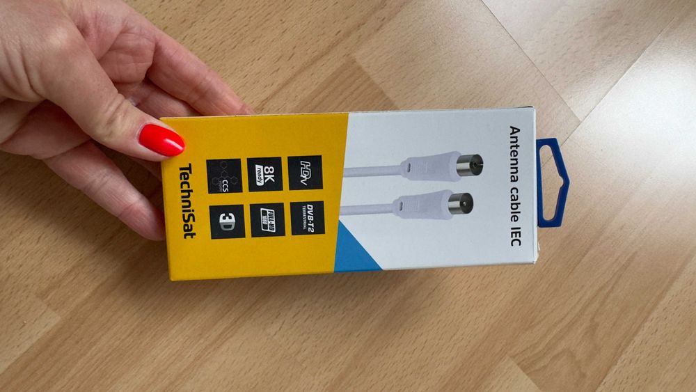 Kabel antenowy IEC 1,5m, męskie żeńskie złącze TV