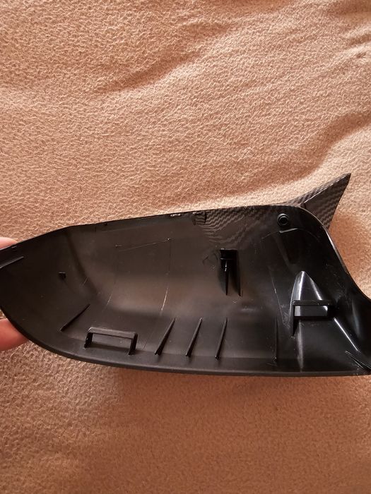 Tampa espelho BMW tipo M4 em  ( carbono )E60/E61/E63/ F10/F11/F12/F13