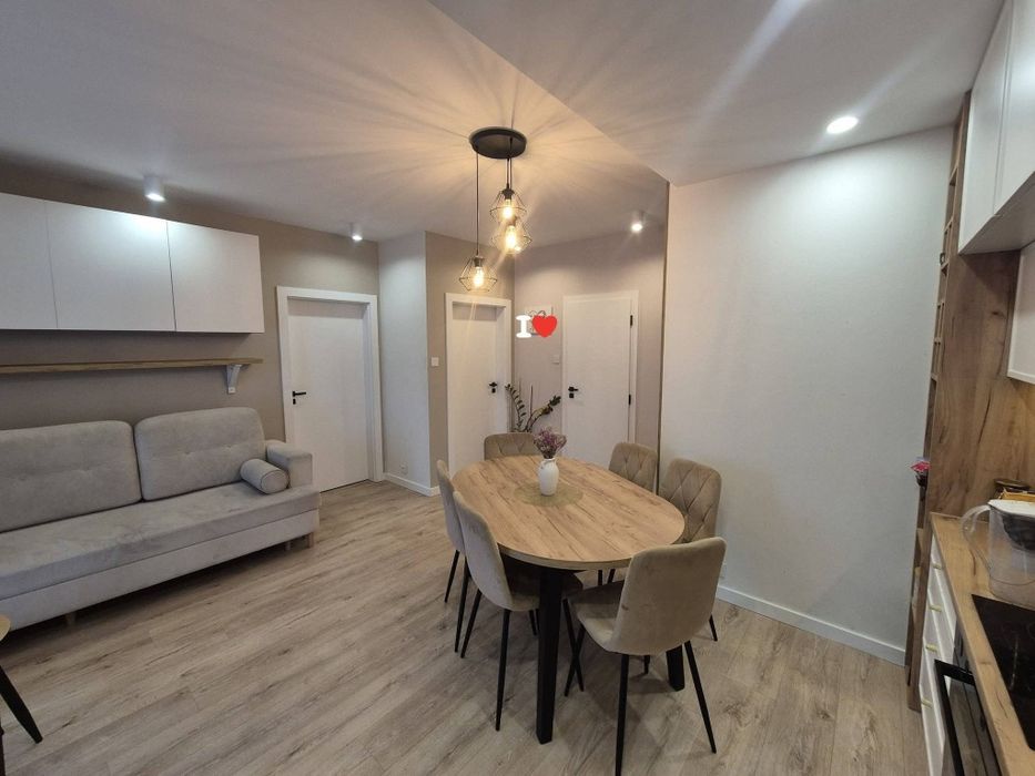 Rzeszów Mieszkanie 50m^2 z dużym zadaszonym tarasem Staromiescie