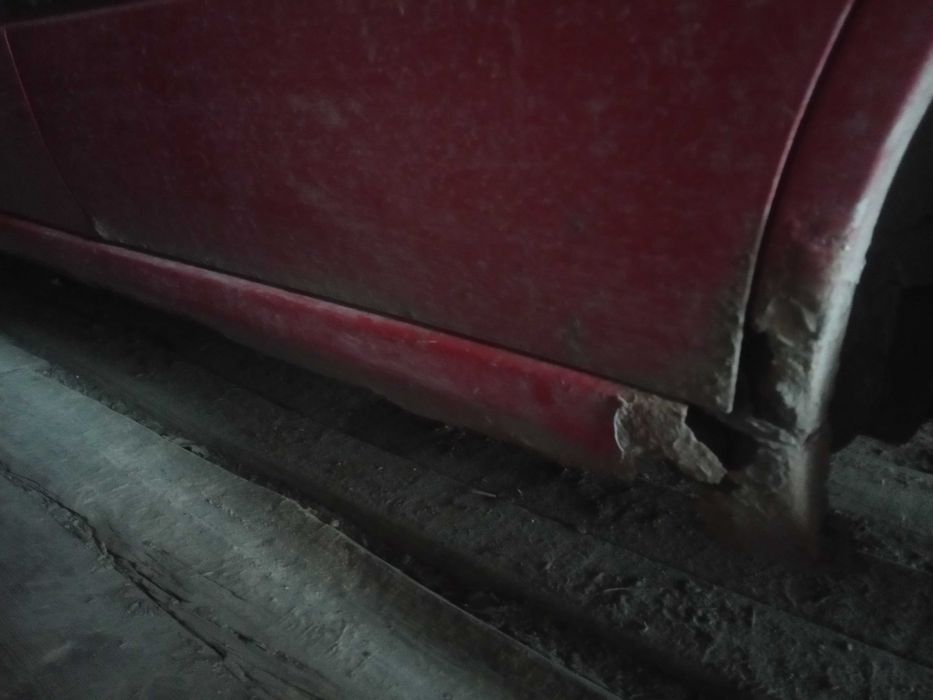 продам Nissan Primera 1996 року цілим або по зч,обмін на газ 69