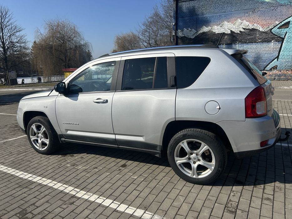 Jeep compass 2011р механіка