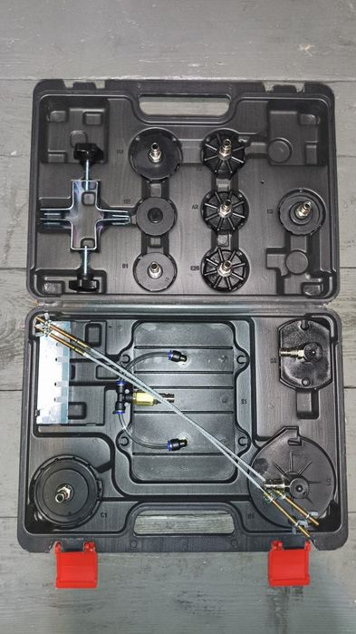 Zestaw korków adapterów  do wymiany płynu hamulcowego DOT3 DOT4