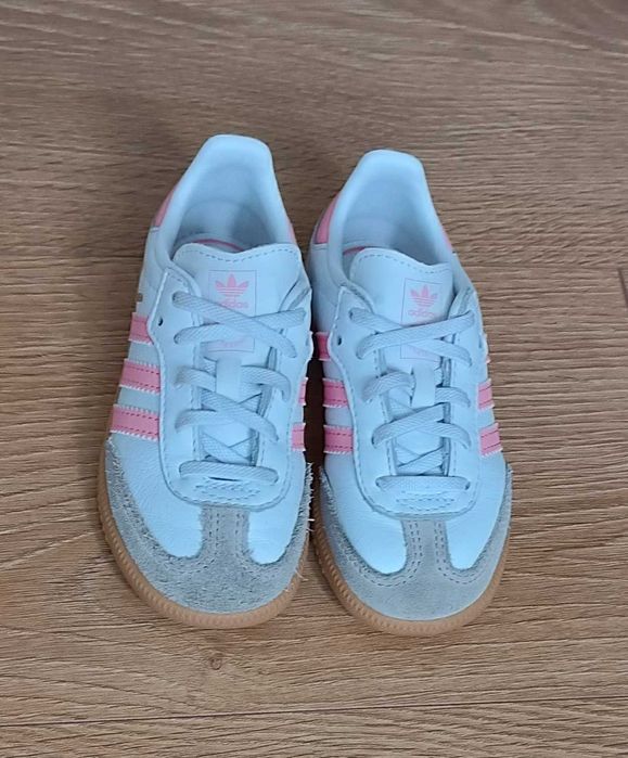 Sapatilhas Adidas Samba de Criança (Como Novas)