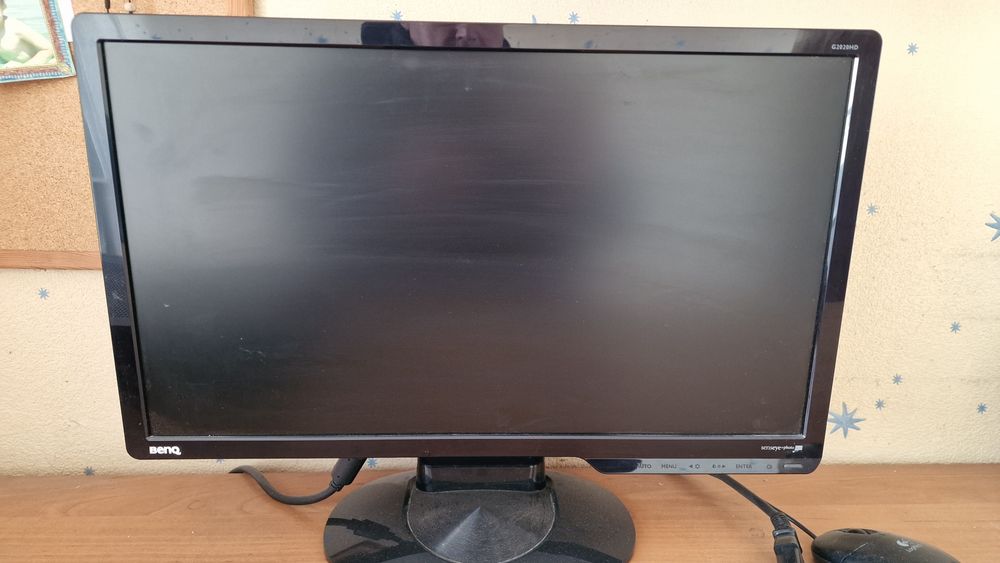 Monitor BENQ  ET-0030-B  razem z przewodami GWARANCJA  ROZRUCHOWA