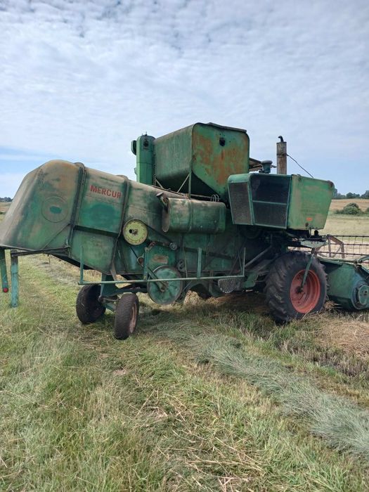 Продам комбайн Клас