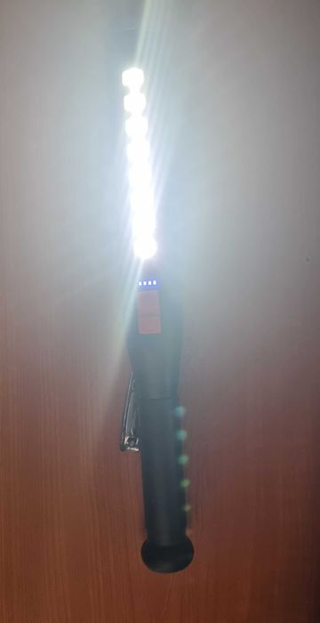 Lanterna tipo bastão led com bateria