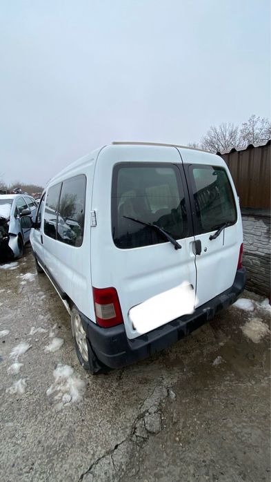 Разборка шрот Peugeot Partner 1.4 бензин коробка механика 2004-2008