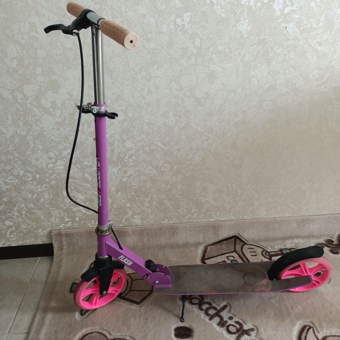 Продам Самокат дитячий