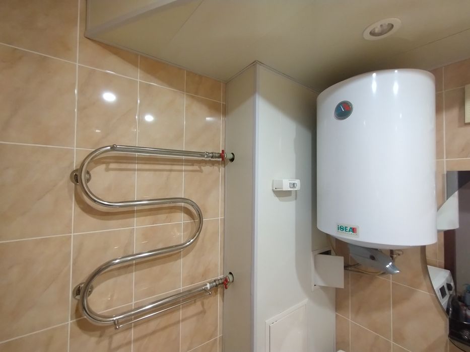 Продам 1- ком.кв-ру с кап.ремонтом,на Песках