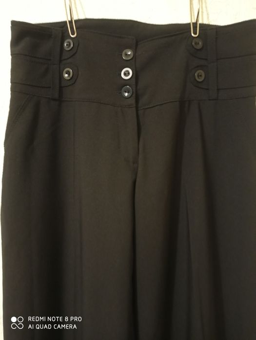 Штаны клеш от бедра