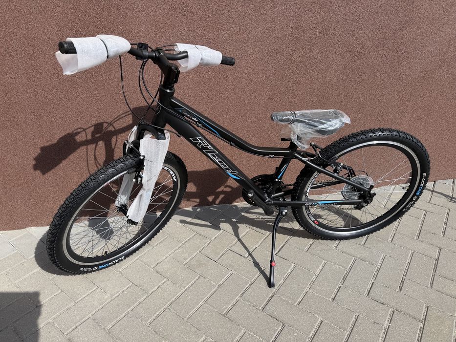 Rowery, rowery elektryczne, hulajnogi elektryczne.