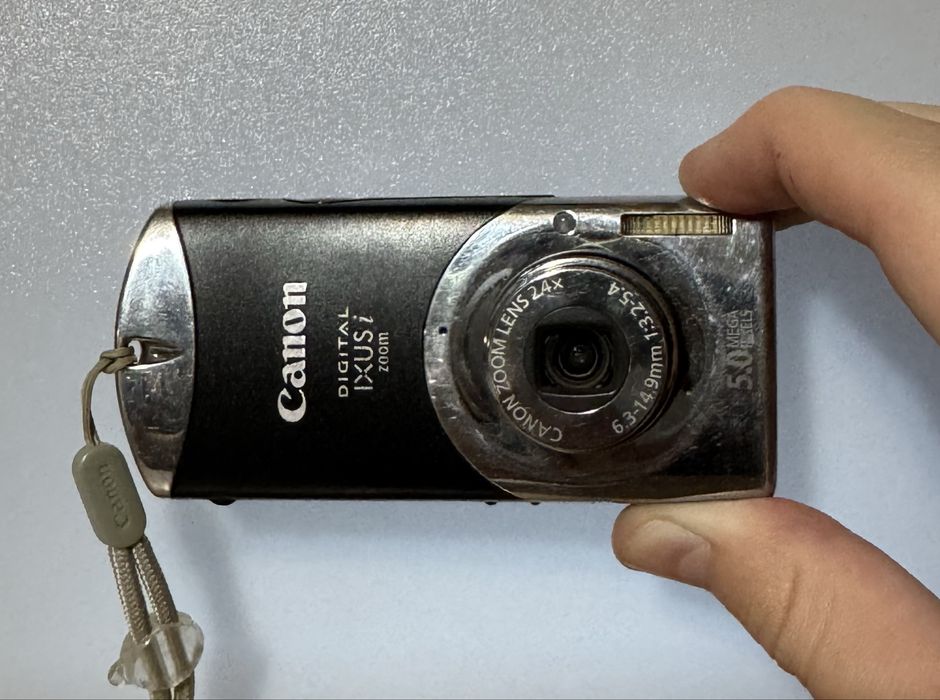 Canon Digital IXUS i Zoom фотоаппарат / камера / мыльница