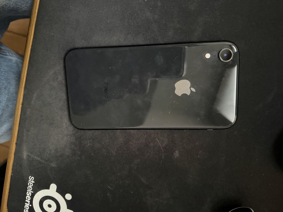 Iphone XR на 64 гб