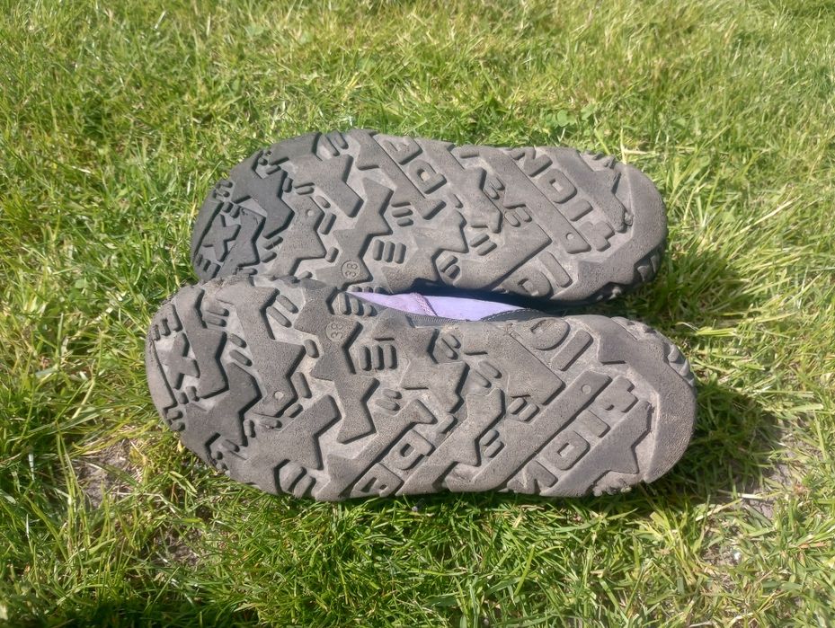 Buty nagaba rozmiar 38