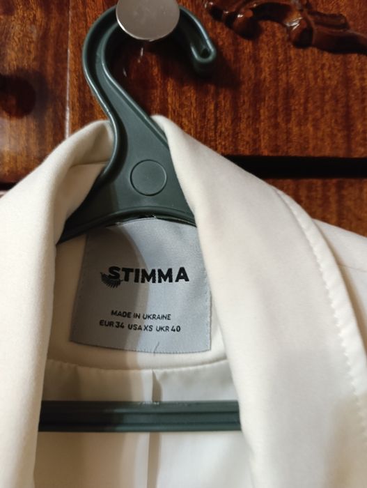 Жіночий піджак жакет