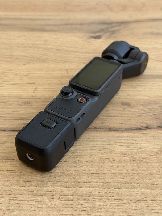Екшн-камера Dji pocket 4 , додатковий акамулятор в комплекті