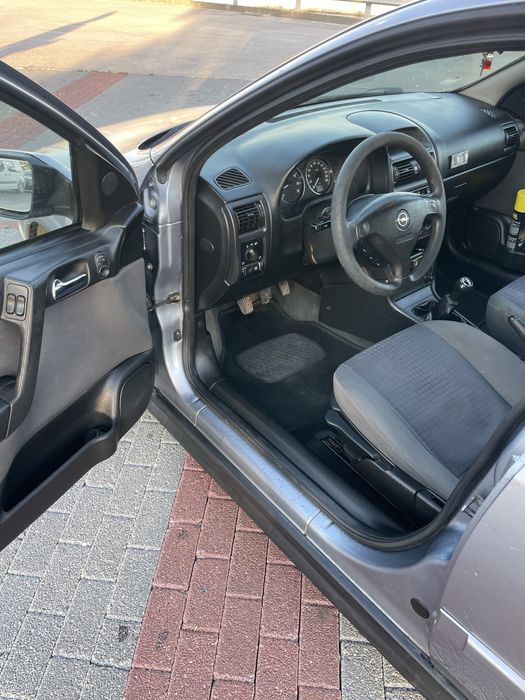 Opel Astra Caravan 1.4 Gasolina – 2004