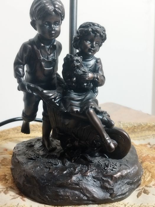 Винтажная настольная лампа