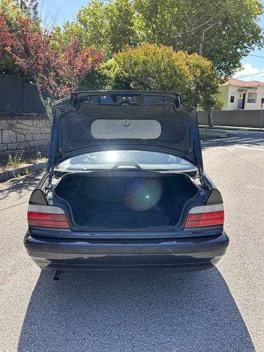 Bmw e36 coupé muito bem estimado