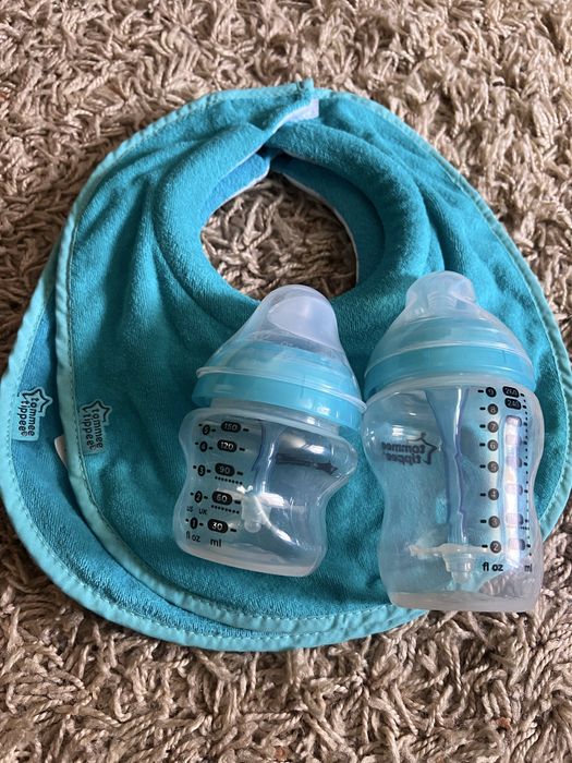 Tommee Tippee соска, пустушка, термосумка, слюнявчик.