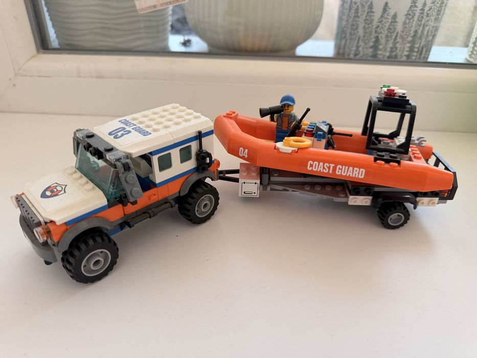 Lego 60165 Машина со спасатилем