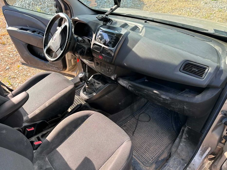 Fiat Doblo 1.6 Diesel, 2012 osobowy
