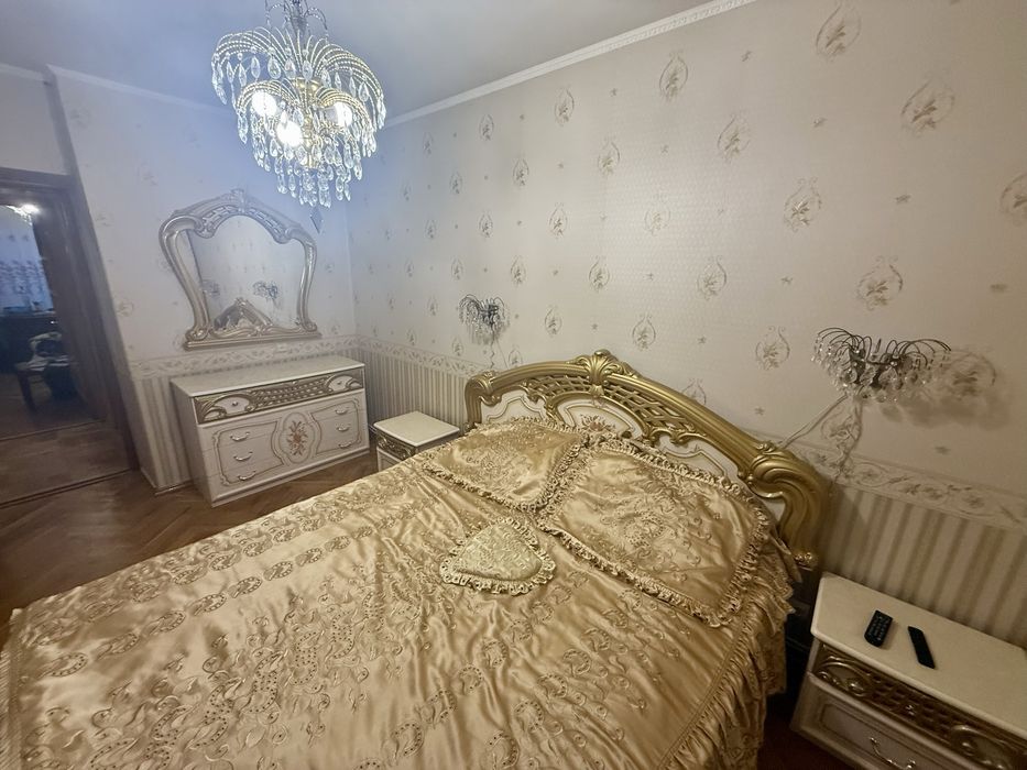 Здається VIP 3-х кімнатна квартира в самому центрі