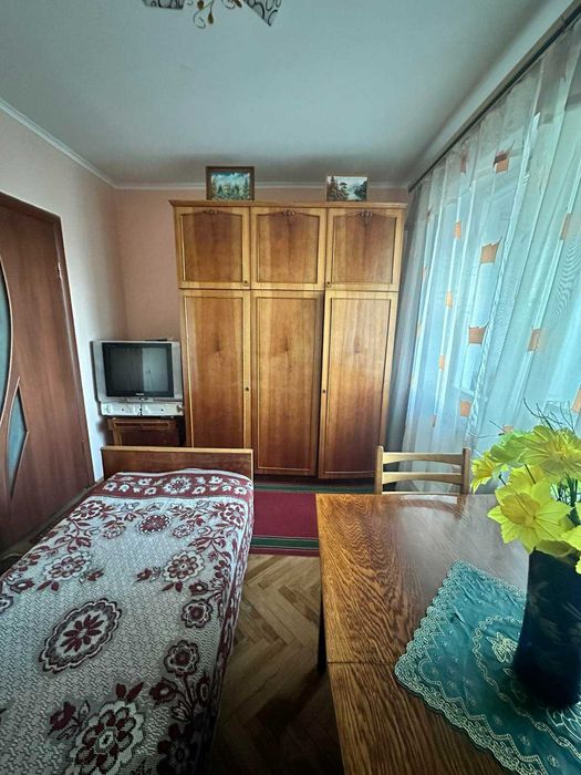 Оренда ізольованої кімнати  у квартирі .Спорт лайф