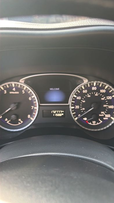 Продам Infiniti Q60 (2016) Об'єм двигуна, наприклад: 3,5
