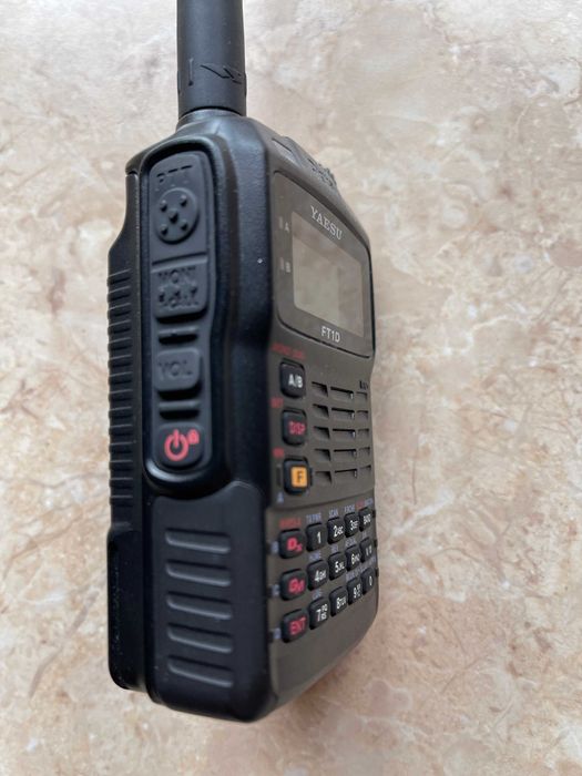 Радиостанция YAESU FT 1 DR рация