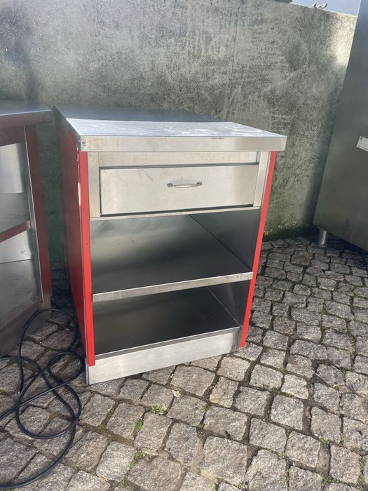 Bancada de apoio c/ gaveta - Aço inoxidável