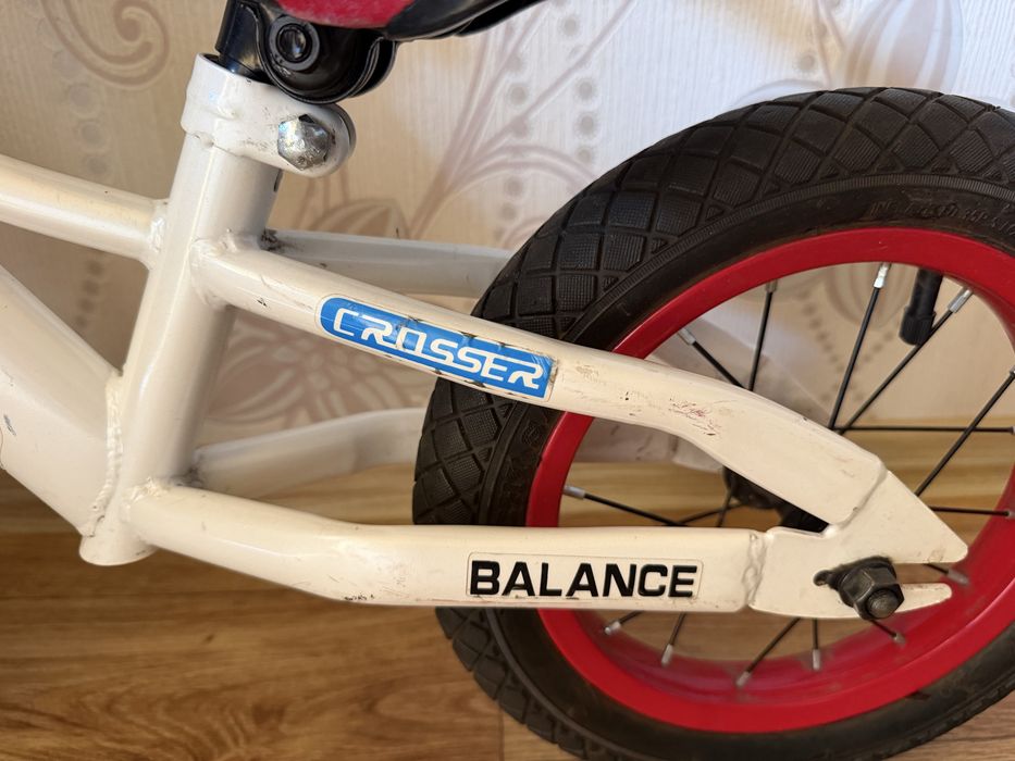 Біговел Crosser Balance