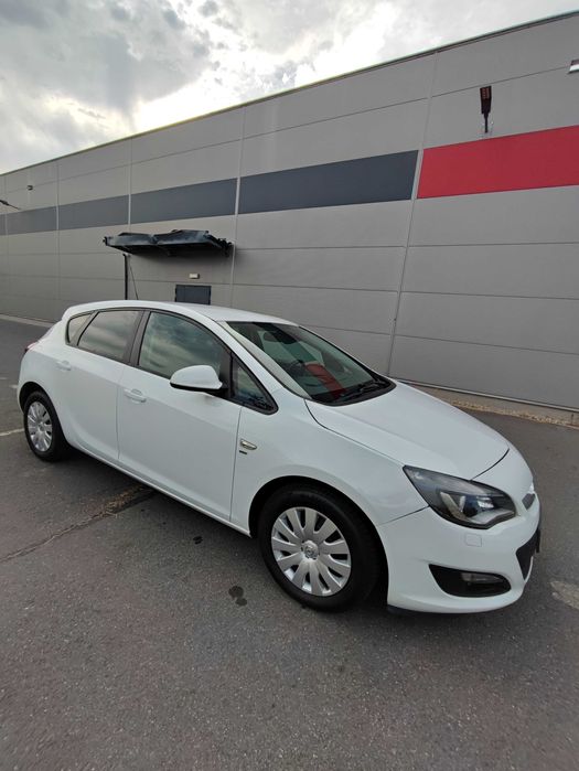 Opel Astra J 2014 1.4T 140km/170tys.km/pdc/tempomat