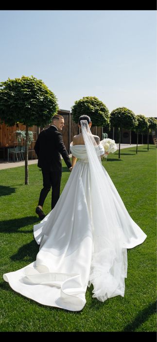 Продаю неймовірну весільну сукню від бренду Wona