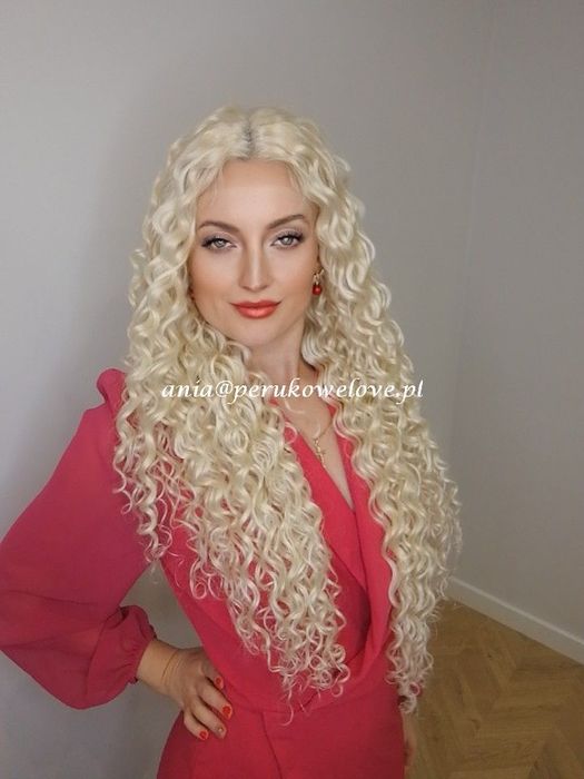 Peruka jasny blond lace front afro loki długie włosy na co dzień