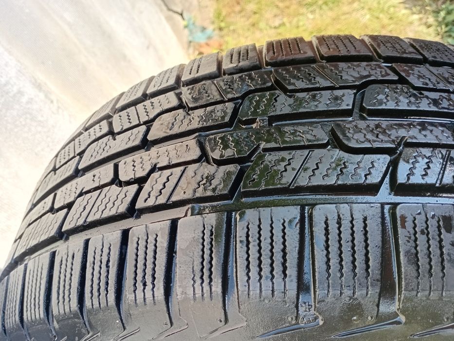 ШИНА 205/ 60 R15