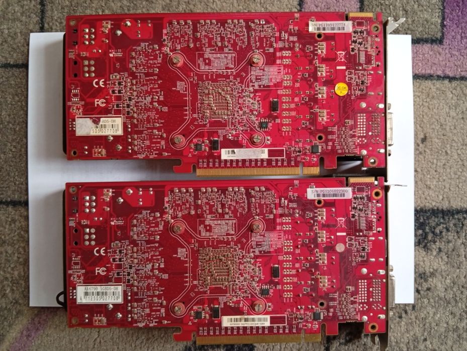 2 видеокарты Radeon HD 6790