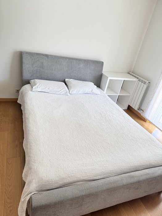 Cama com colchão