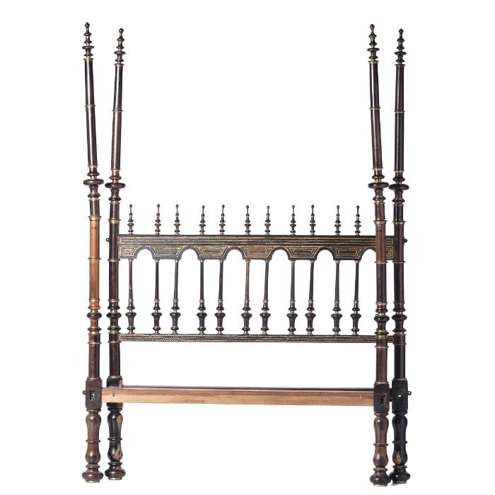 Cama Filipina Séc XVII Pau Santo