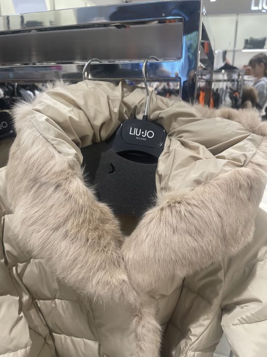 Жіночий пуховик Liu-jo оригінал 100%