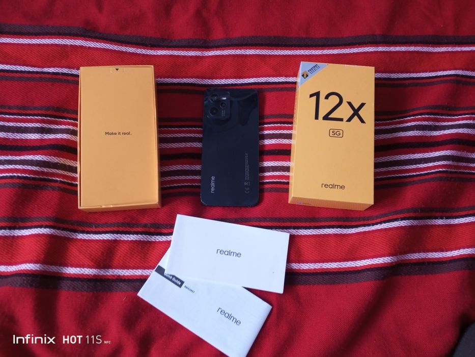 Realme 12/6GB/128GB