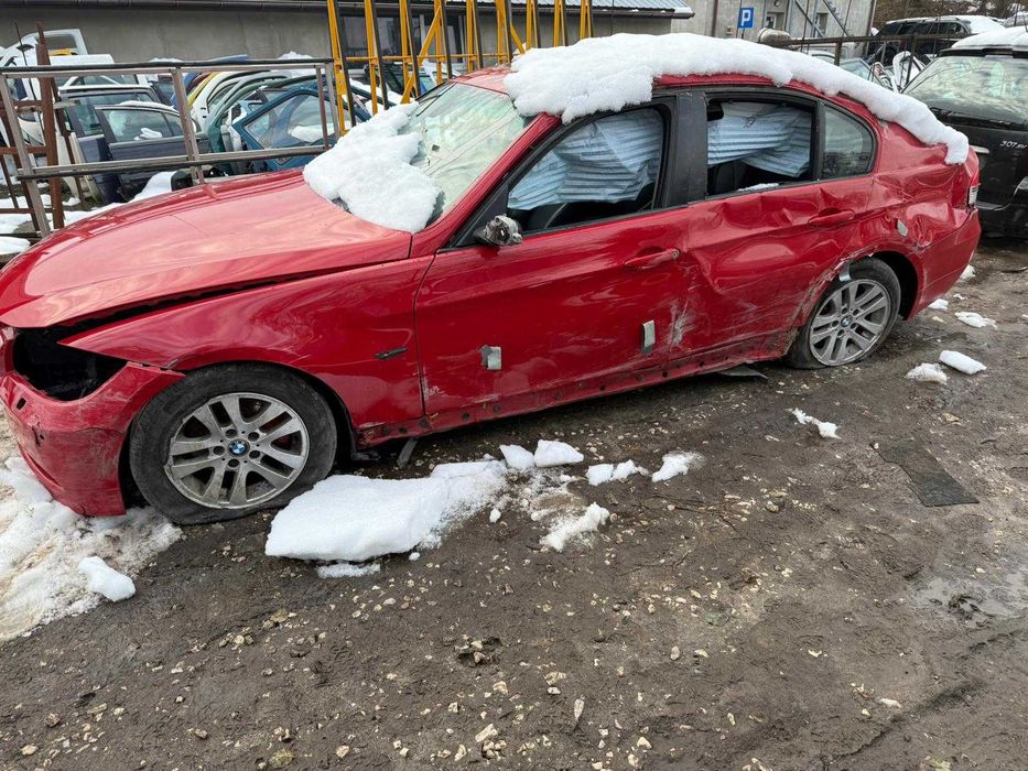 na części  kolumna kierownicza zbiornik Bmw e90 2.0d m47 japan rot 438