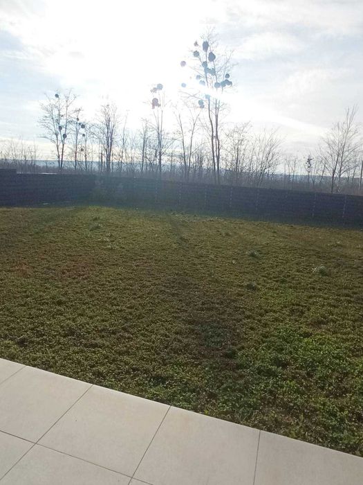 Продам дом в закрытом КП "InWhite family park"