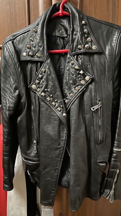 Кожаная куртка косуха с шипами