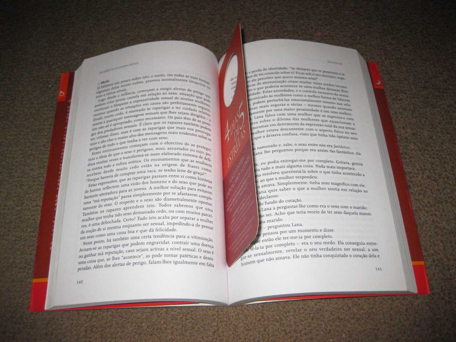 Livro "Um Longo Fim-De-Semana Erótico" de Lana Holstein e David Taylor