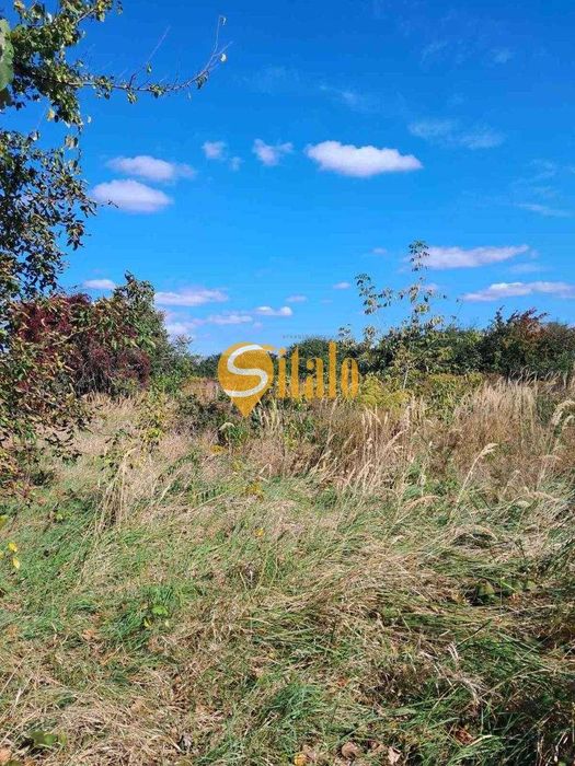 Крюківщина, 10 соток під забудову біля церкви, асфальт, комунікації