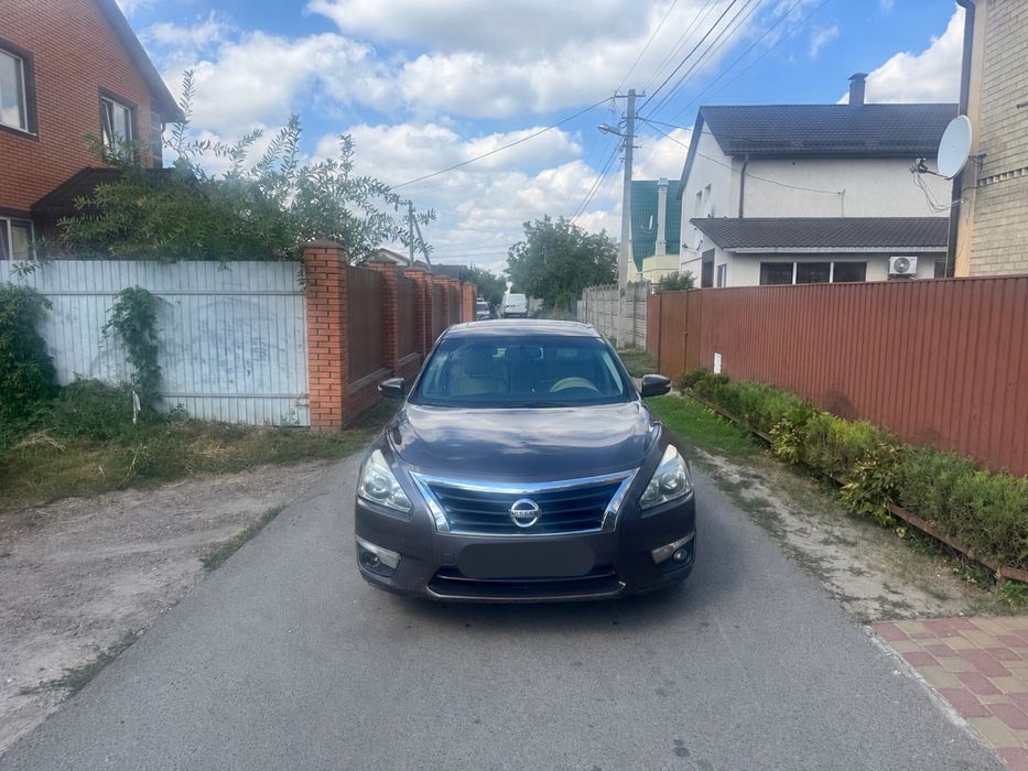 продам Nissan Altima