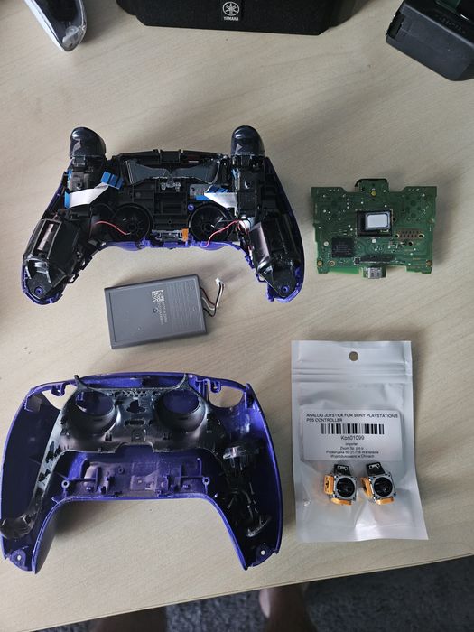 Pad Playstation 5 części